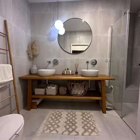 דירה Apartmaji Winter Garden