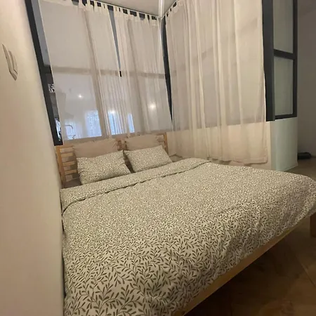 Apartment Apartma Winter Garden
