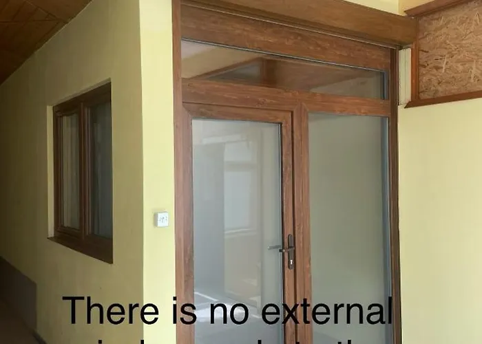 Apartment Apartmaji Winter Garden